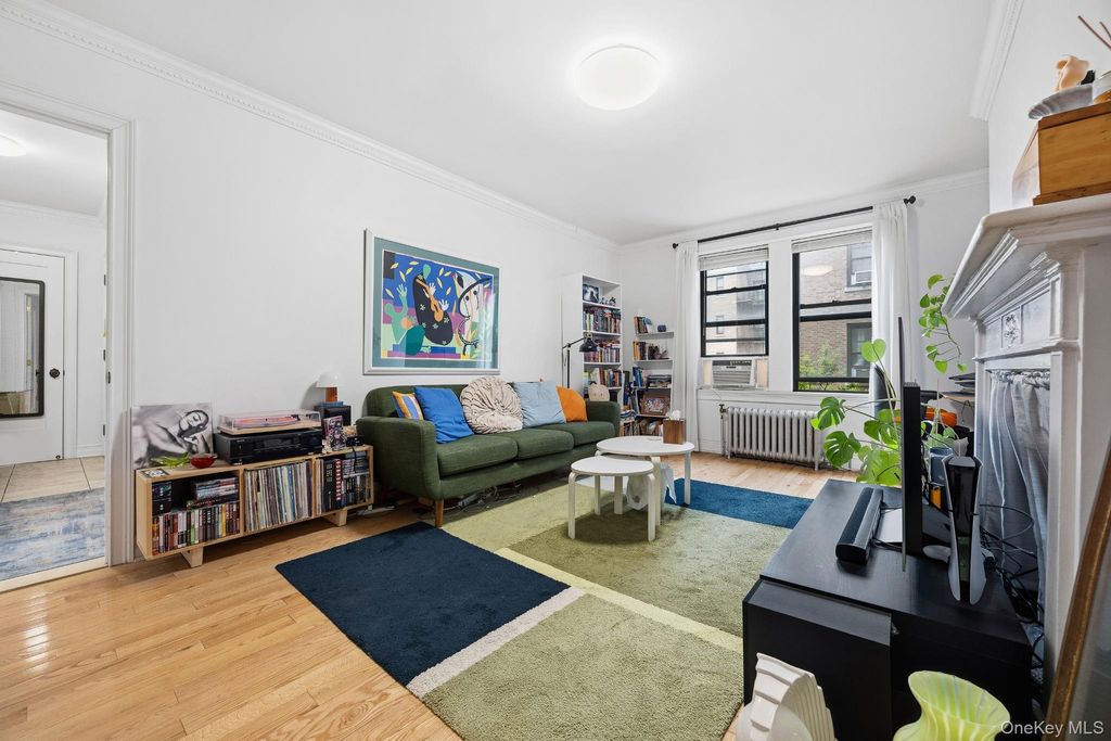 148-09 Northern Boulevard 3B, Flushing, NY 11354 — photo 2