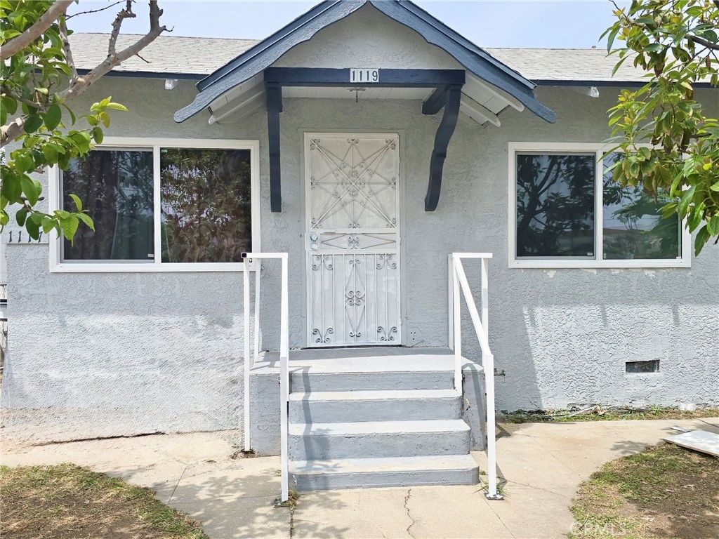 Image 19 of property listing at 1119 Calzona, Los Angeles, CA 90023