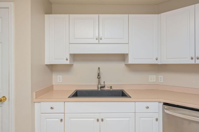 217 Lustan Drive, Crestview, FL 32536