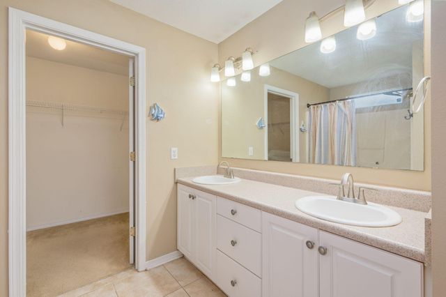 217 Lustan Drive, Crestview, FL 32536