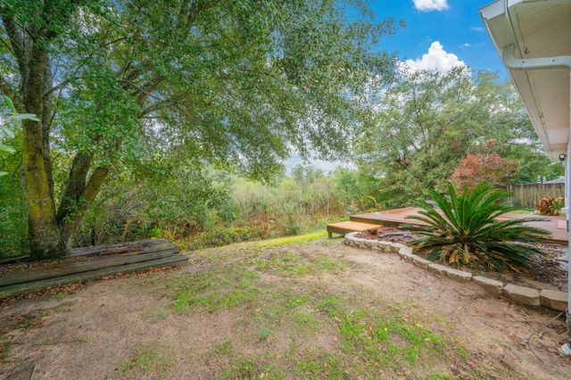 217 Lustan Drive, Crestview, FL 32536