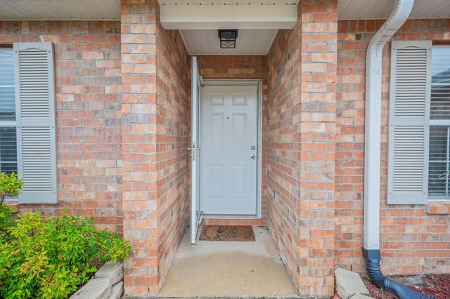 217 Lustan Drive, Crestview, FL 32536