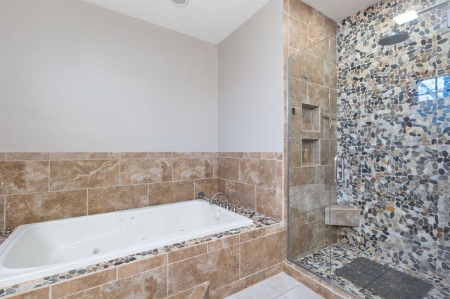 2776 W Hogan Avenue, La Porte, IN 46350