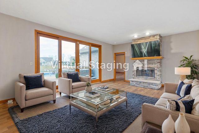 2776 W Hogan Avenue, La Porte, IN 46350