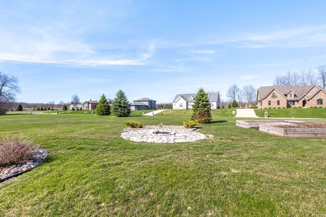 2776 W Hogan Avenue, La Porte, IN 46350