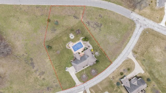 2776 W Hogan Avenue, La Porte, IN 46350