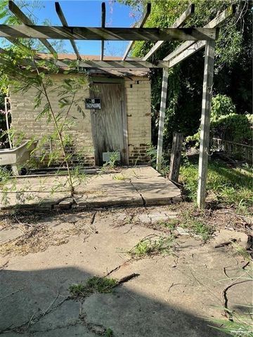 1606 Mobile Street, Mcallen, TX 78501