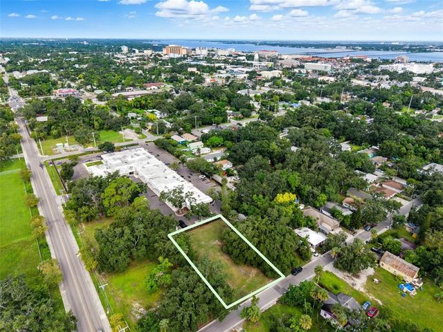 1216 6TH STREET E, Bradenton, FL 34208