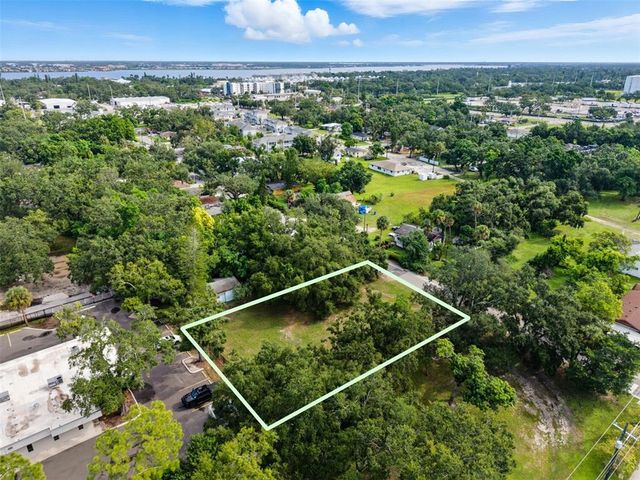 1216 6TH STREET E, Bradenton, FL 34208