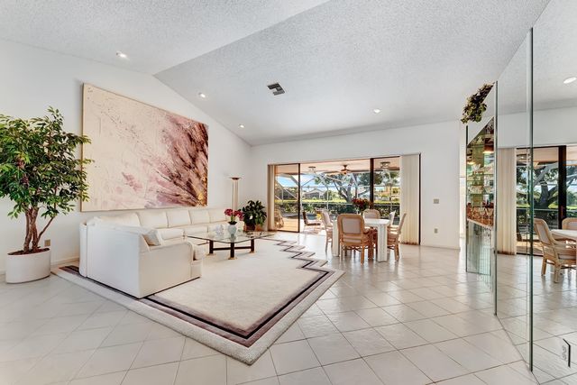 11229 Boca Woods Lane, Boca Raton, FL 33428