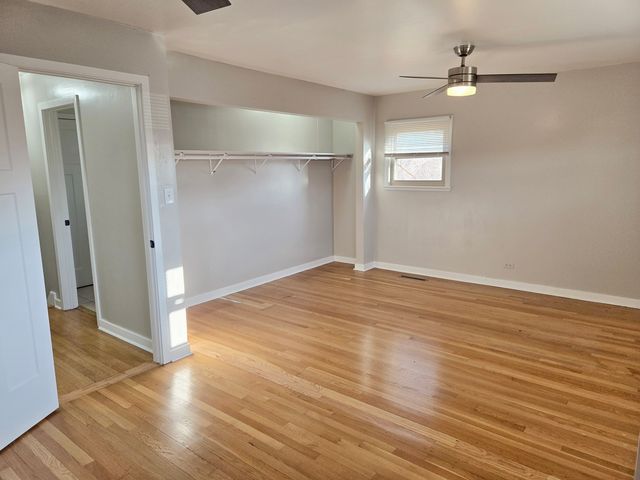 15251 Colina Avenue, Oak Forest, IL 60452