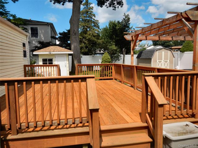 1005 Thompson Drive, Bay Shore, NY 11706