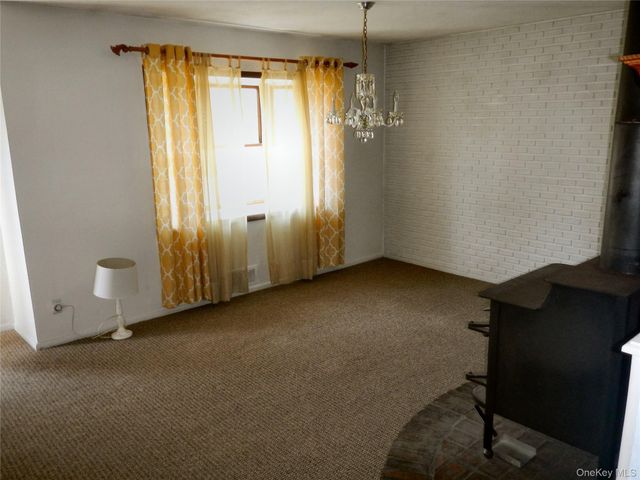 1005 Thompson Drive, Bay Shore, NY 11706