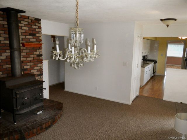 1005 Thompson Drive, Bay Shore, NY 11706
