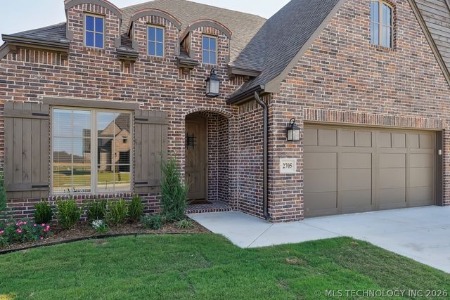 2705 W Twin Oaks Street, Broken Arrow, OK 74012