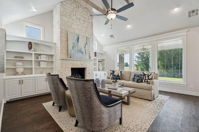 2705 W Twin Oaks Street, Broken Arrow, OK 74012