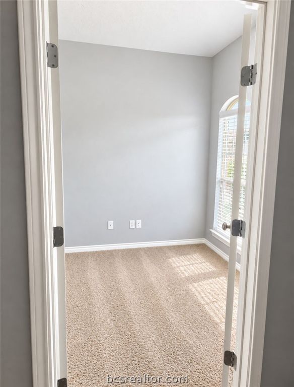 2802 Silver Oak Drive, College Station, TX 77845 — photo 2