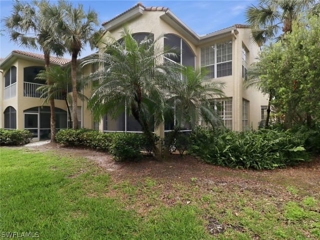 88 Silver Oaks CIR 4-101, Naples, FL 34119