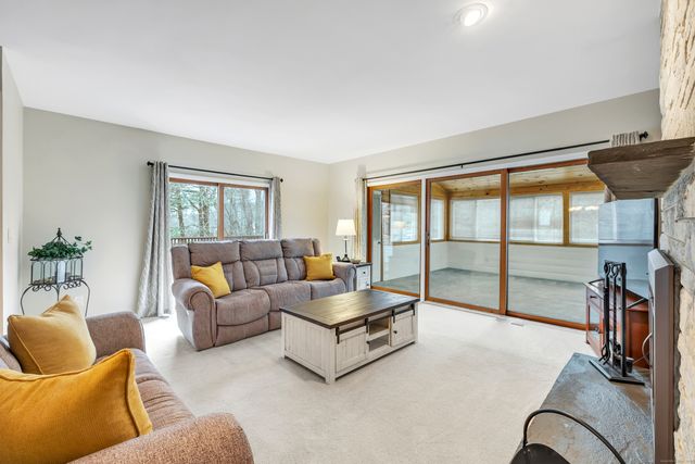 298 Aspetuck Trail 298, Shelton, CT 06484