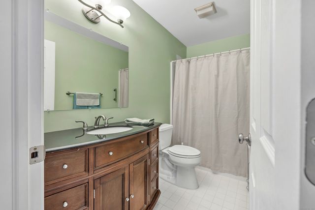 298 Aspetuck Trail 298, Shelton, CT 06484