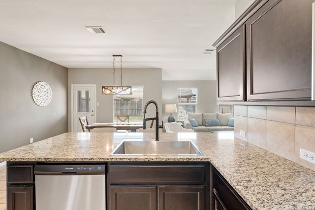 9313 Herringbone Drive, Fort Worth, TX 76131