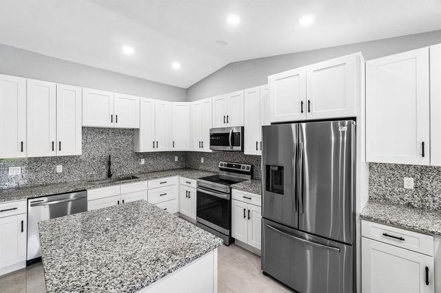 120 Mayfair Lane, Boynton Beach, FL 33426