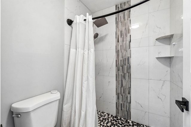 120 Mayfair Lane, Boynton Beach, FL 33426