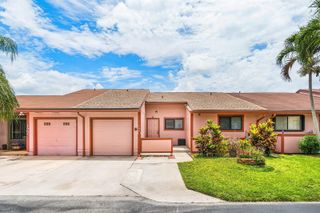 120 Mayfair Lane, Boynton Beach, FL 33426