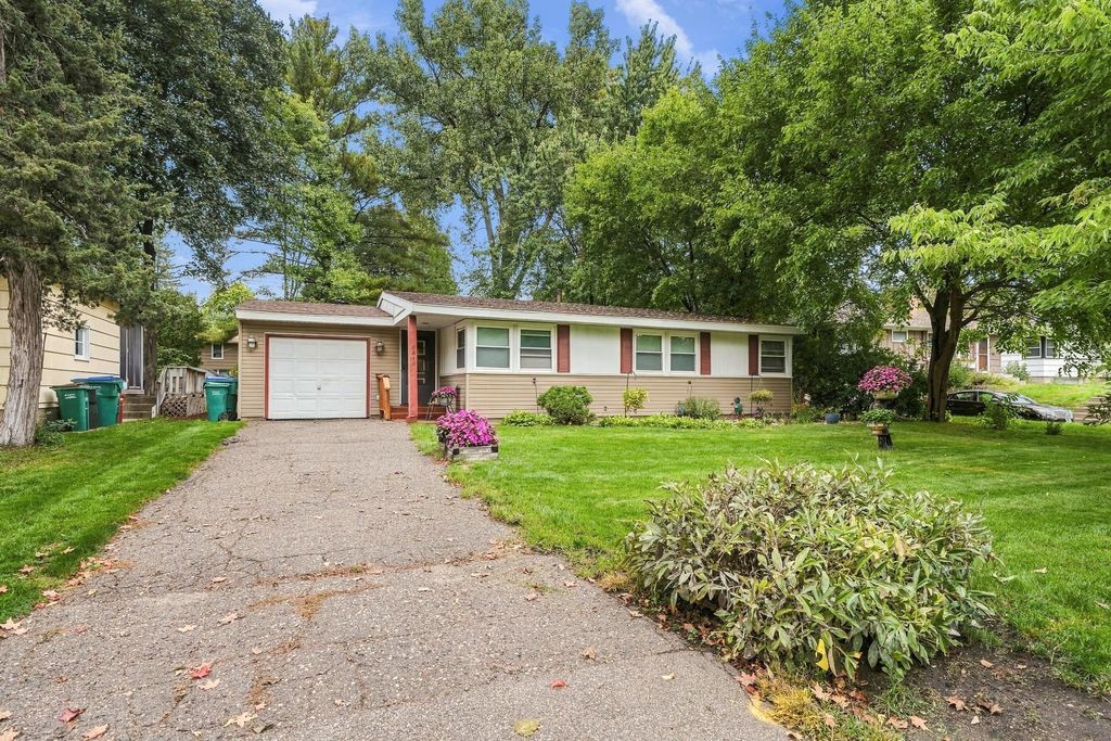 6810 W 23rd Street, Saint Louis Park, MN 55426 — exterior