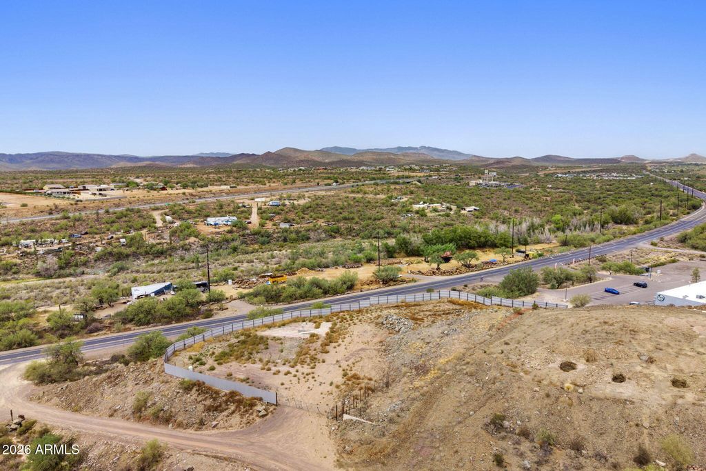 46605 N BLACK CANYON Highway, New River, AZ 85087 — photo 3