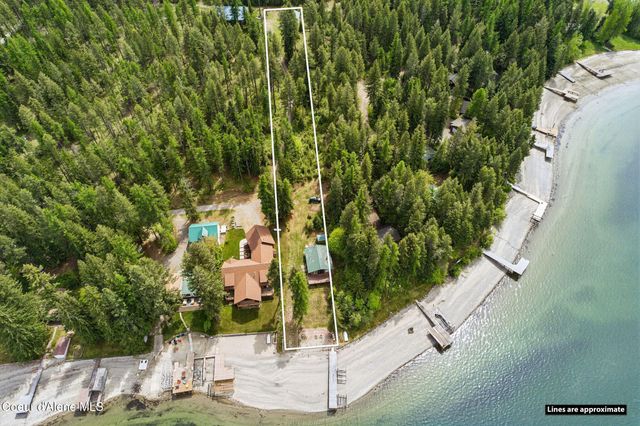 527 W Seneacquoteen, Priest River, ID 83856