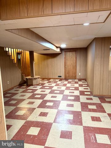 829 THURMAN AVE, Hyattsville, MD 20783