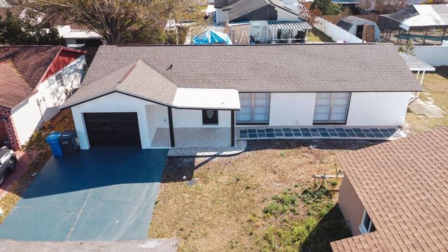 7502 POND VIEW COURT, Tampa, FL 33615