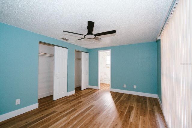 7502 POND VIEW COURT, Tampa, FL 33615