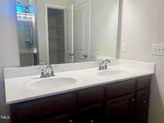 946 Channing Park Circle, Cary, NC 27519
