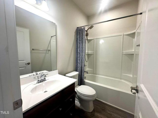 946 Channing Park Circle, Cary, NC 27519