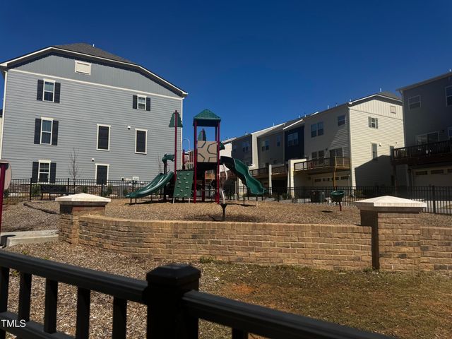 946 Channing Park Circle, Cary, NC 27519