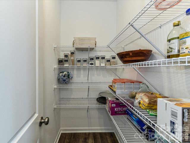 115 Reids Cove Drive, Mooresville, NC 28117