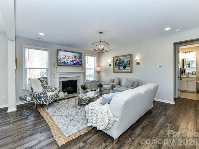 115 Reids Cove Drive, Mooresville, NC 28117