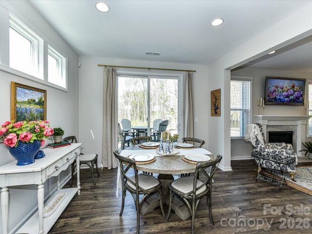 115 Reids Cove Drive, Mooresville, NC 28117