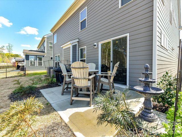 115 Reids Cove Drive, Mooresville, NC 28117