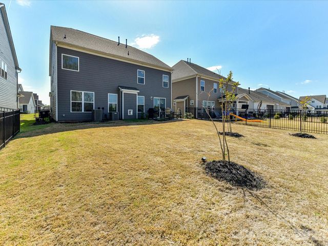 115 Reids Cove Drive, Mooresville, NC 28117