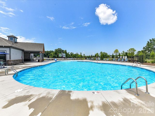 115 Reids Cove Drive, Mooresville, NC 28117