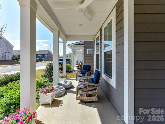 115 Reids Cove Drive, Mooresville, NC 28117