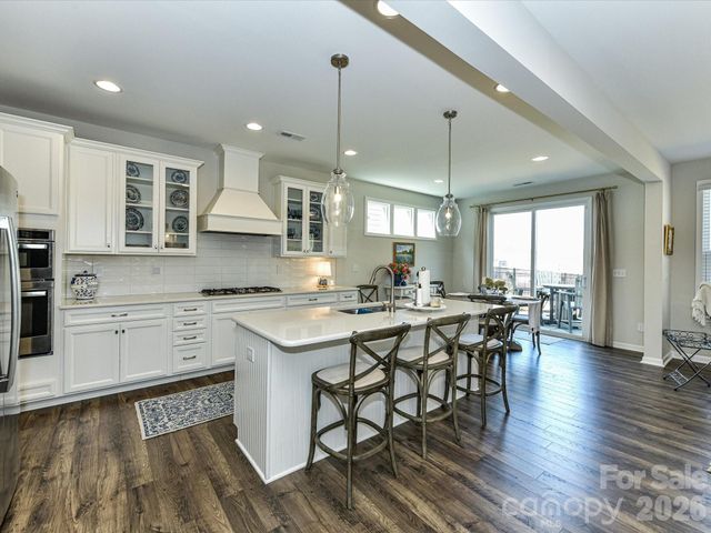 115 Reids Cove Drive, Mooresville, NC 28117