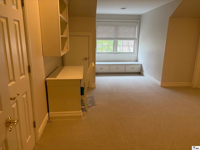 327 JEFFERSON OAKS DRIVE, Ruston, LA 71270