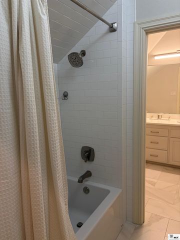 327 JEFFERSON OAKS DRIVE, Ruston, LA 71270