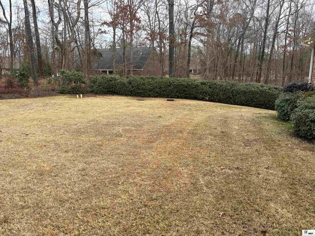 327 JEFFERSON OAKS DRIVE, Ruston, LA 71270