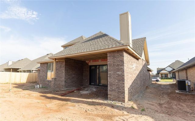 9316 NW 116th Street, Yukon, OK 73099