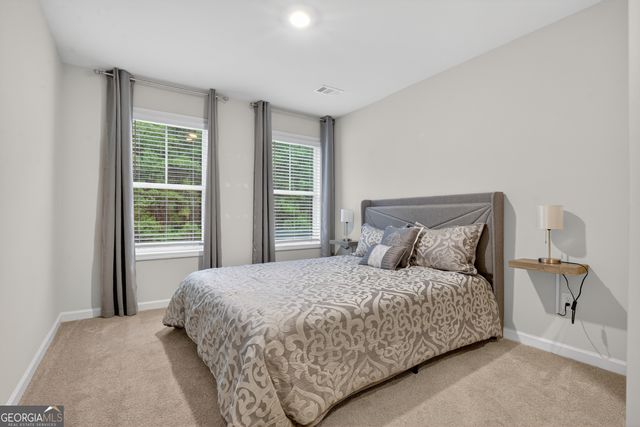 345 Vista Lane, Woodstock, GA 30189